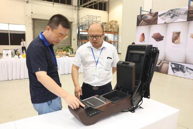 巴斯特的极致天窗工艺开元ky棋牌遇见伟(图5)