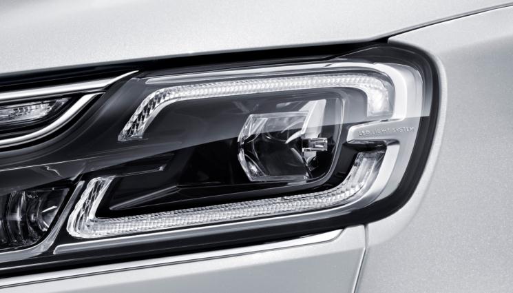 巴斯特的极致天窗工艺开元ky棋牌遇见伟(图27)